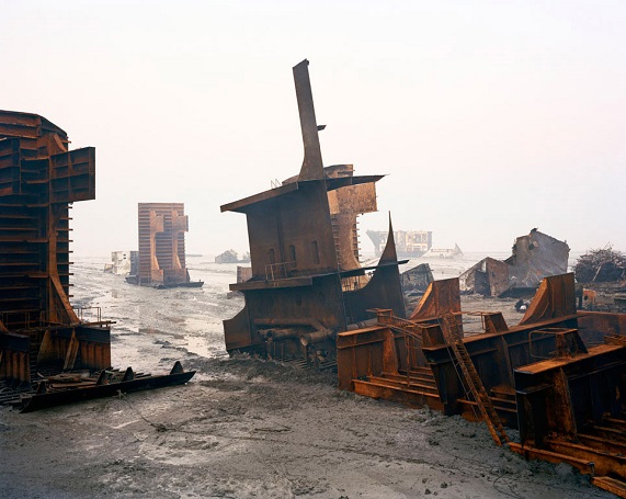 Shipbreaking #10 Chittagong, Bangladesh 2000