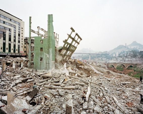 Wan Zhou #4 Three Gorges Dam Project, Yangtze River, 2002